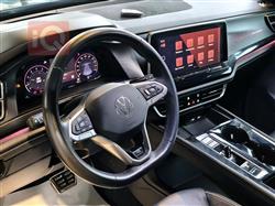 ڤۆڵکسواگن ئەتڵەس کرۆس سپۆرت